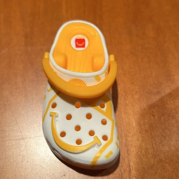 NIB McDonalds Happy Meal Scribbles Crocs toy number 8 Smoke free pet free home - Picture 6 of 6